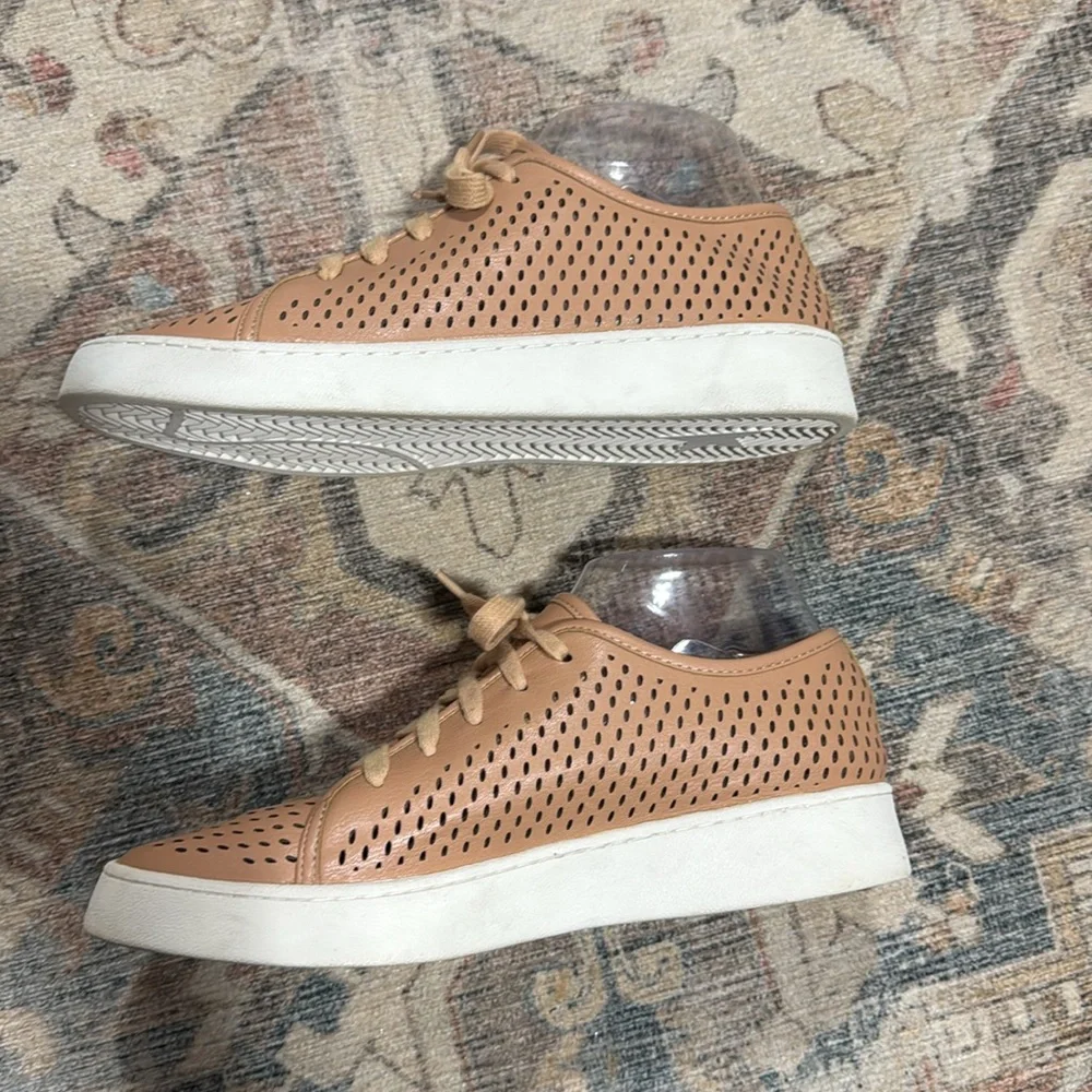 Mi.iM Tan Perforated Lace-Up Sneakers women’s 8.5
